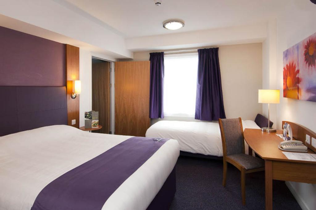 Premier Inn Reading Central Quarto foto